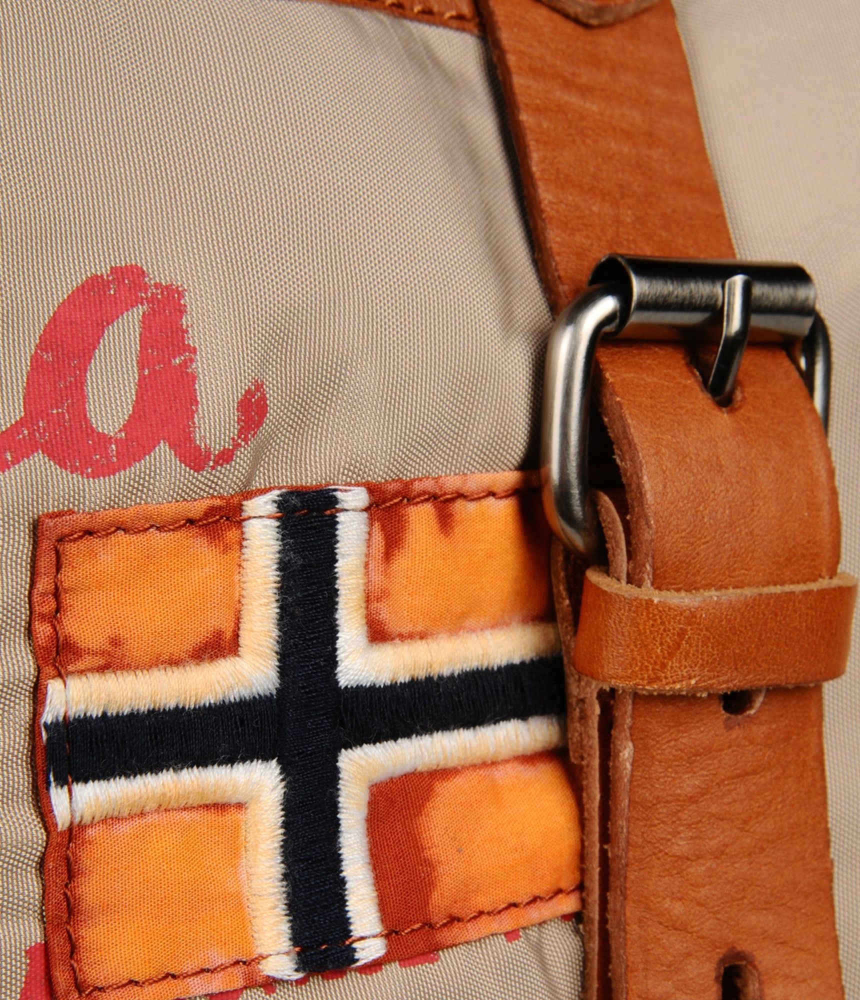 napapijri man bag