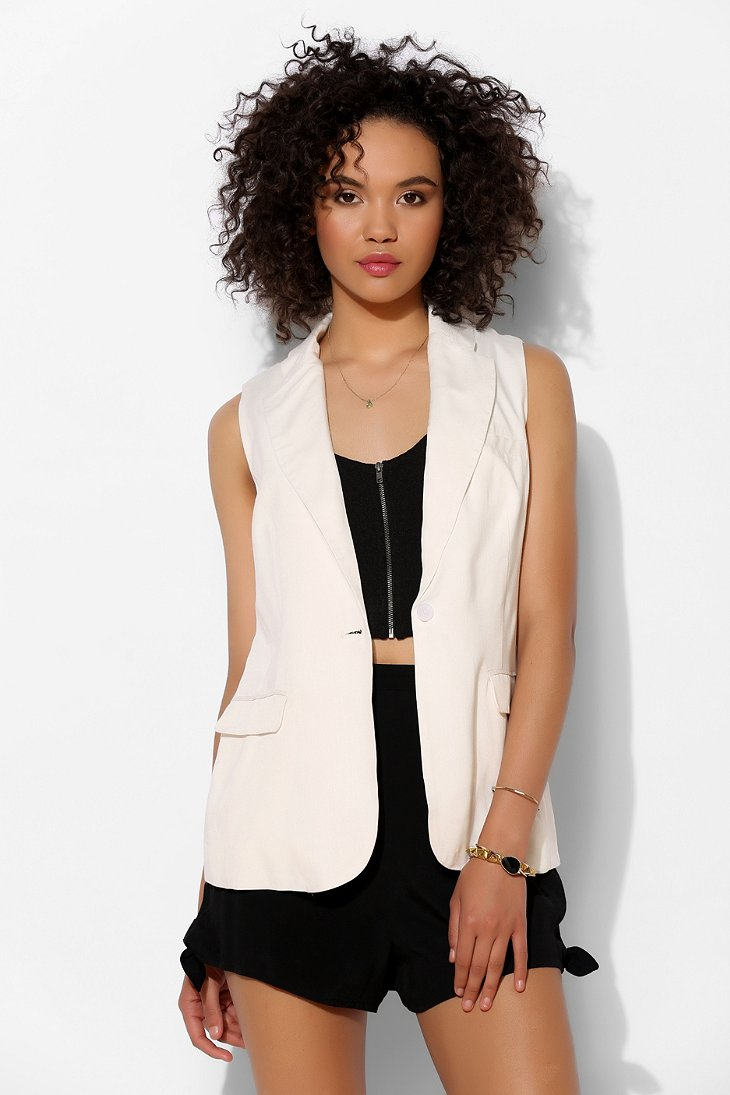 Lyst Ladakh Twill Blazer Vest in Black