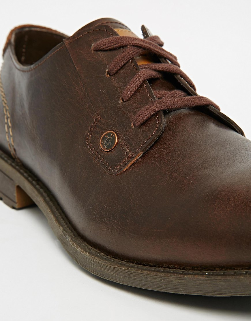 penguin wingtip shoes