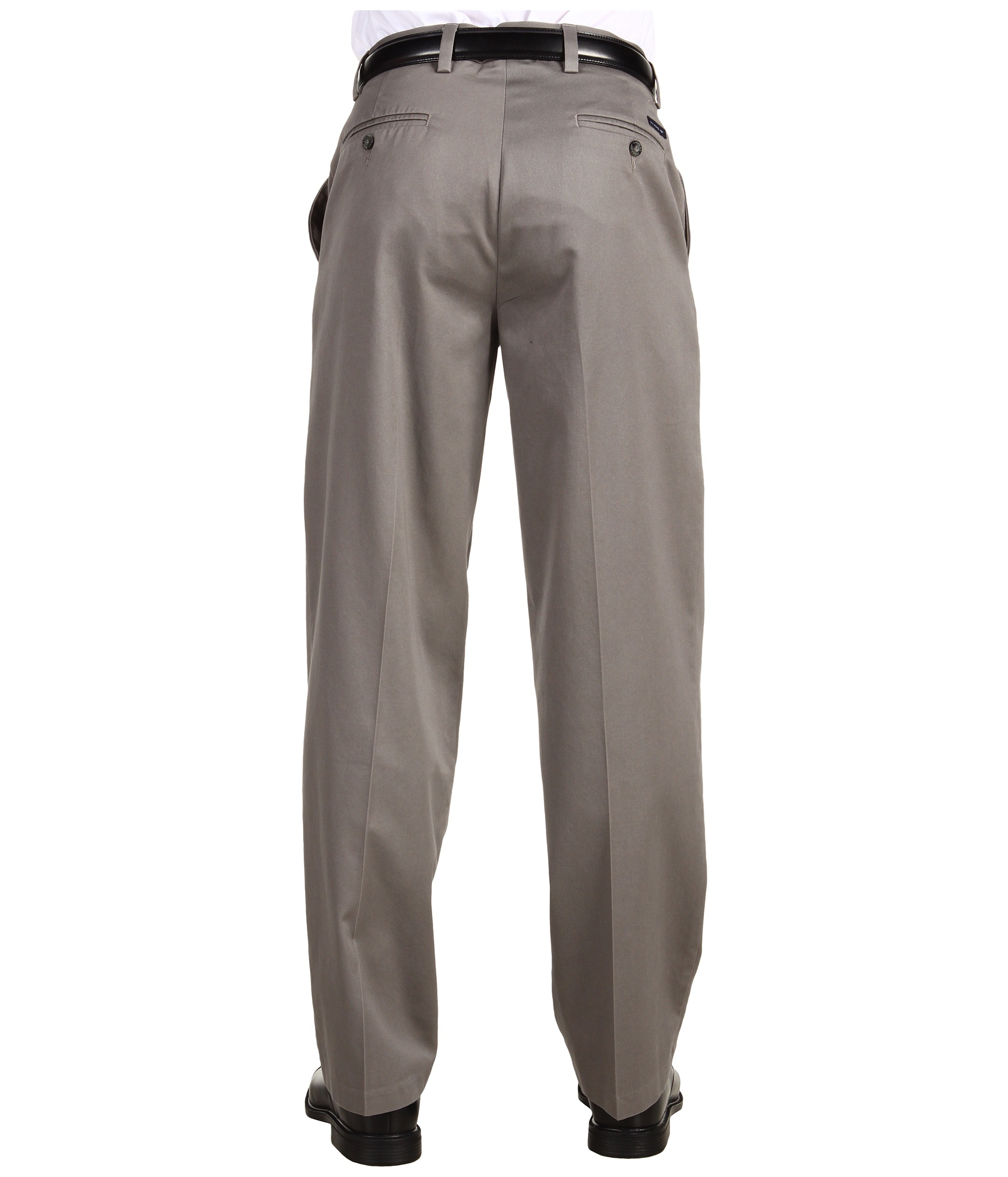 Dockers Signature Khaki D3 Classic Fit Flat Front in Gray for Men ...