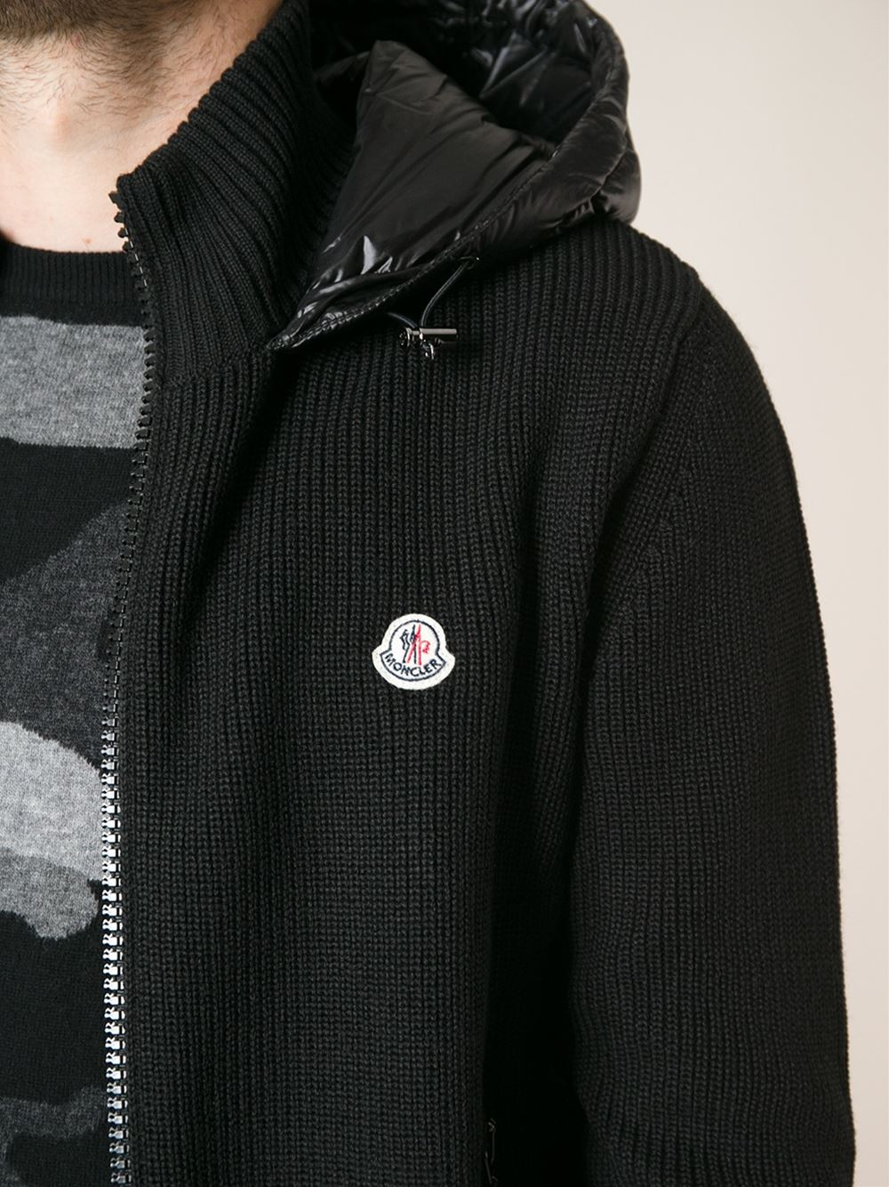 black moncler zipper black moncler zipper