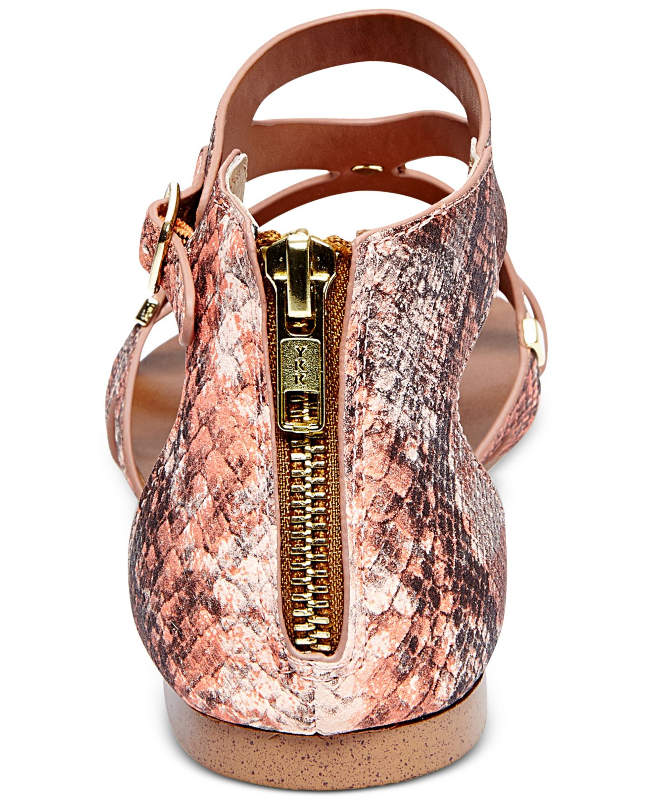 steve madden pink flat sandals