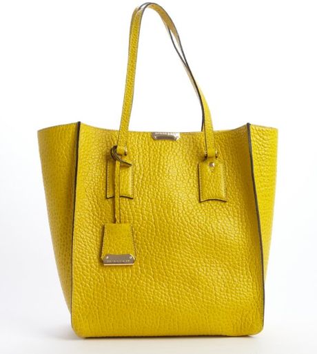 Burberry Bright Straw Yellow Leather 'Woodbury' Tote in Yellow (straw ...