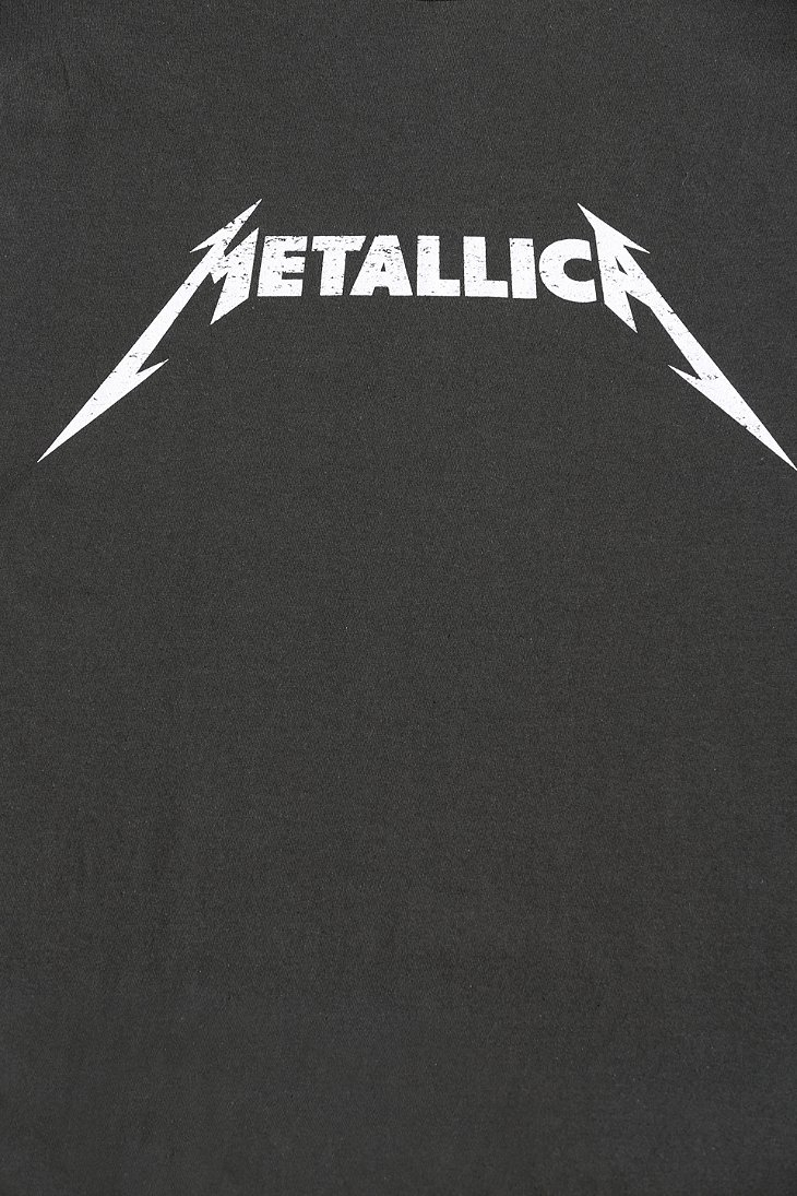 urban outfitters metallica sweatshirt