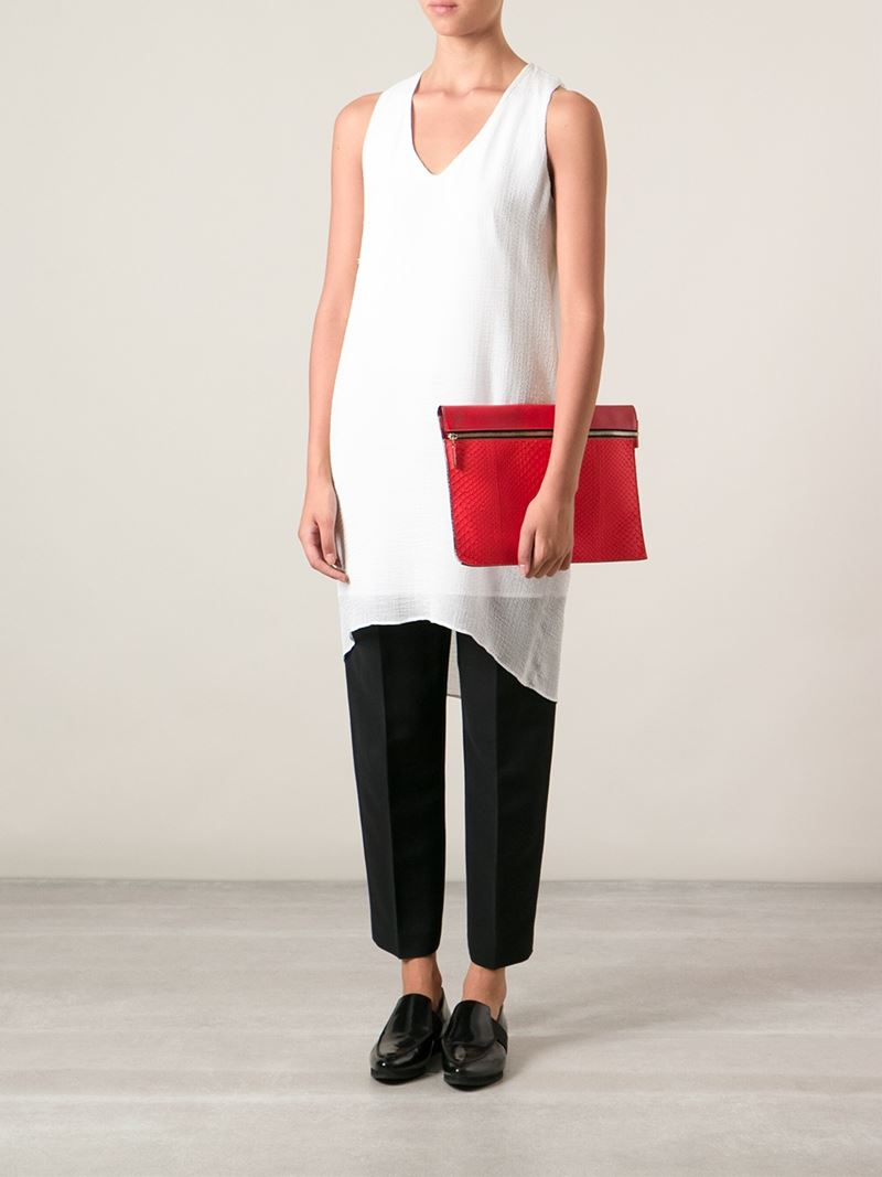 Lyst Victoria Beckham Large Zip Clutch In Red Gallery