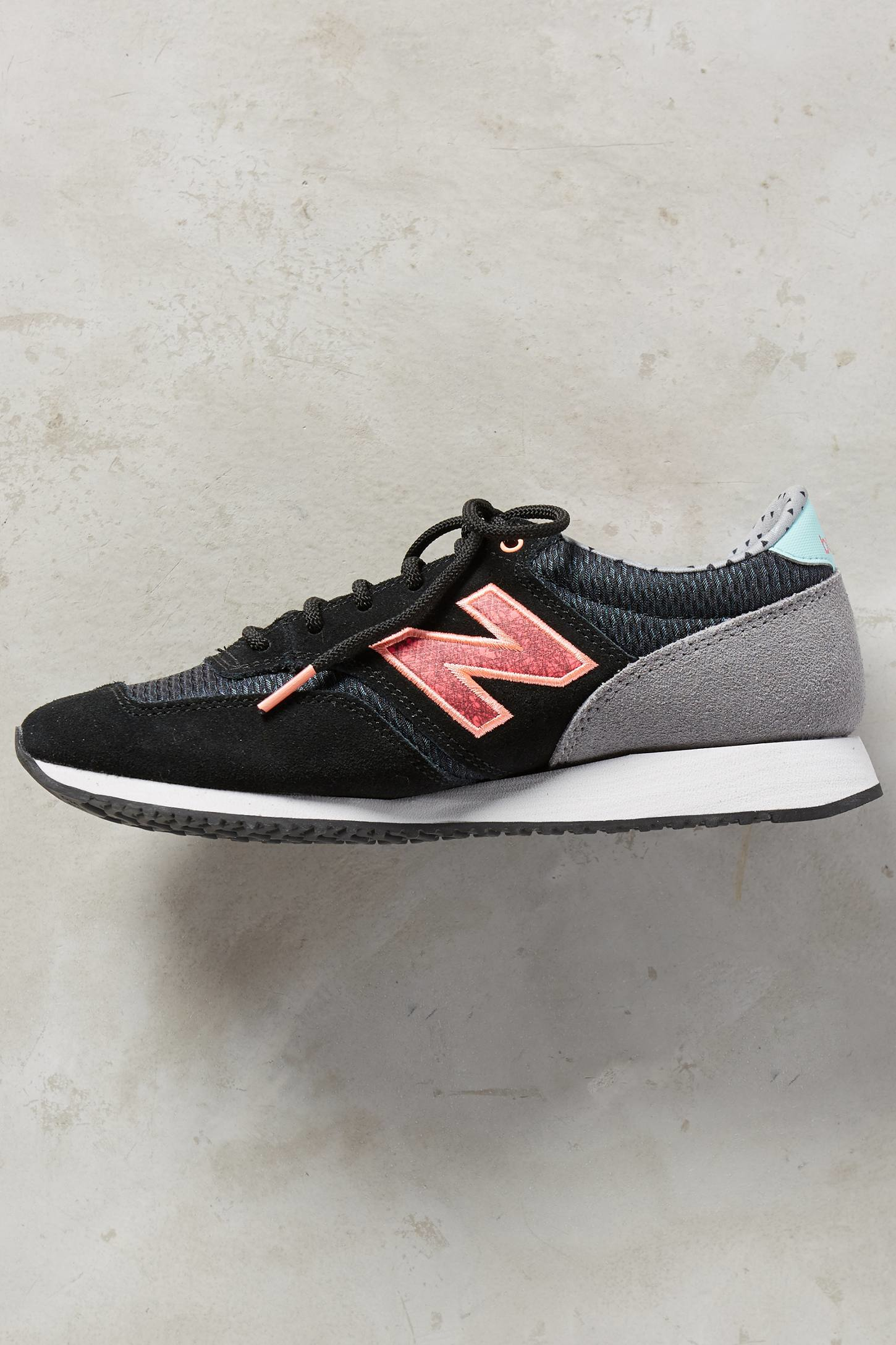 new balance grey & pink 420 trainers new balance grey & pink 420 trainers