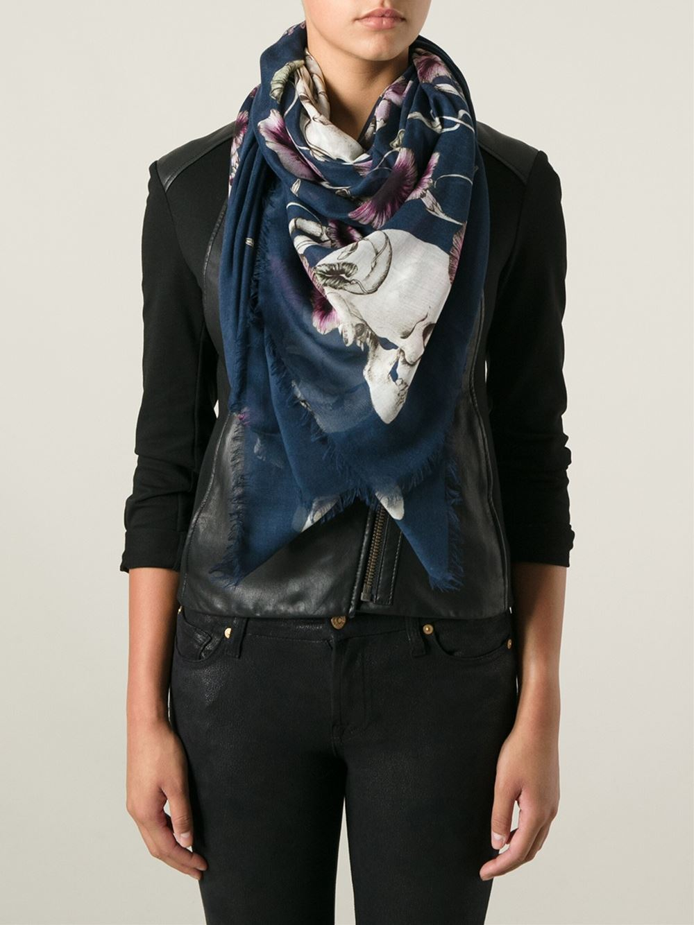 Alexander McQueen Flower Print Scarf in Blue - Lyst