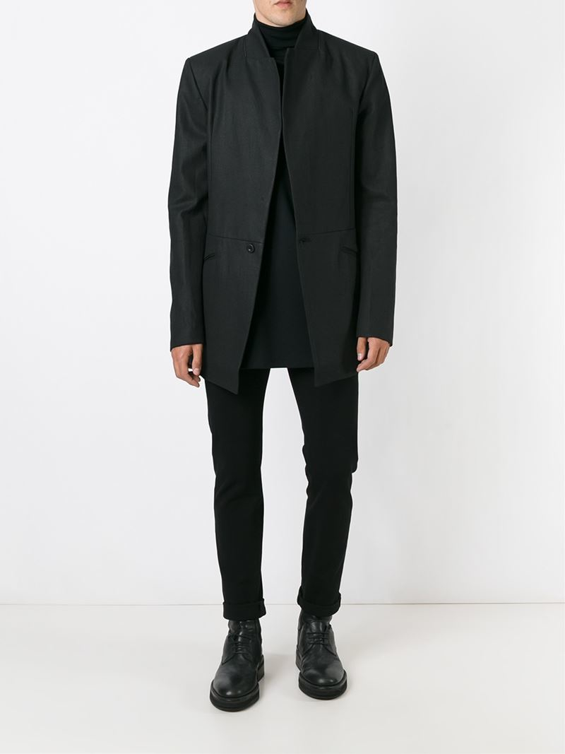 cotton black single men Crafted of black cotton velvet, vetements' single-button sportcoat is designed with narrow shoulders single vent peak lapels angled stand chest pocket. cotton black single men Crafted of black cotton velvet, vetements' single-button sportcoat is designed with narrow shoulders single vent peak lapels angled stand chest pocket.