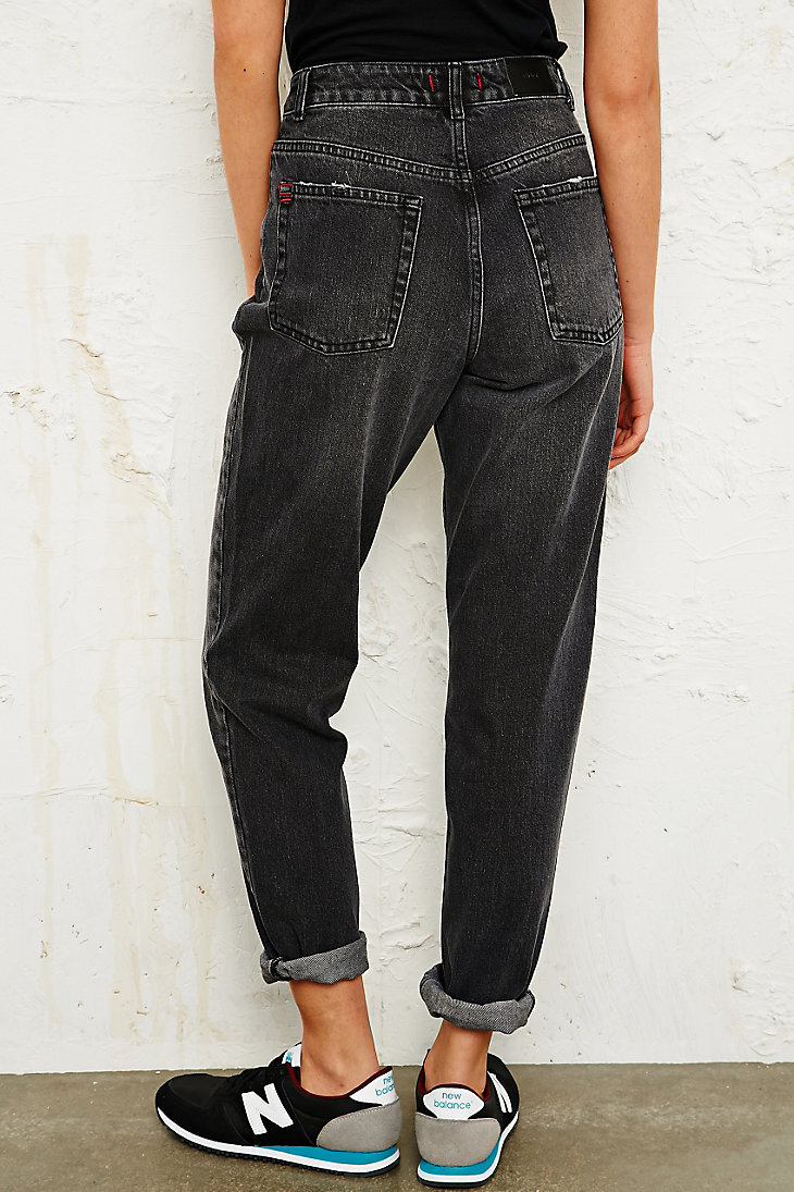 Bdg High-waisted Washed Black Girlfriend Jeans in Black | Lyst