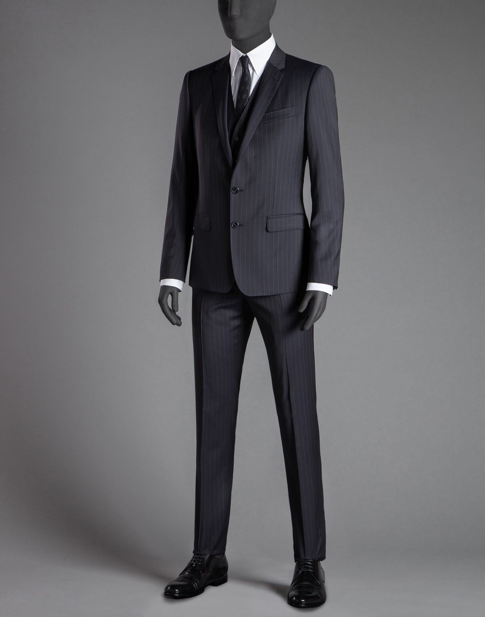dolce and gabbana suits india