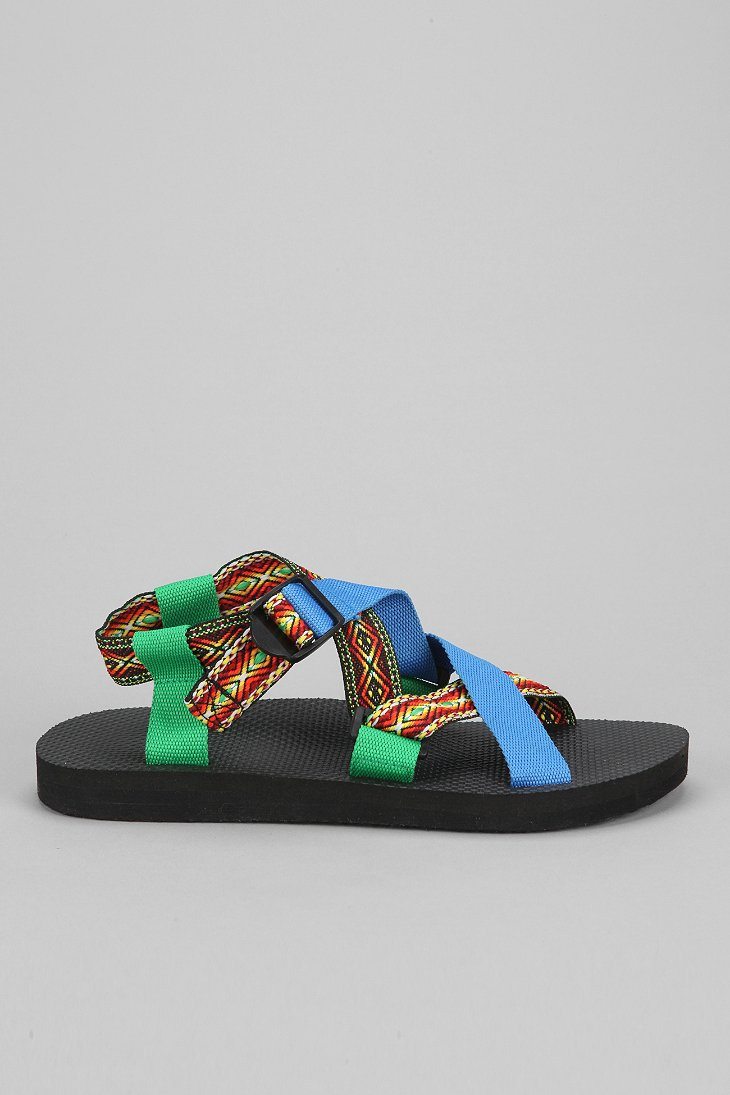 outfitters men's sandals