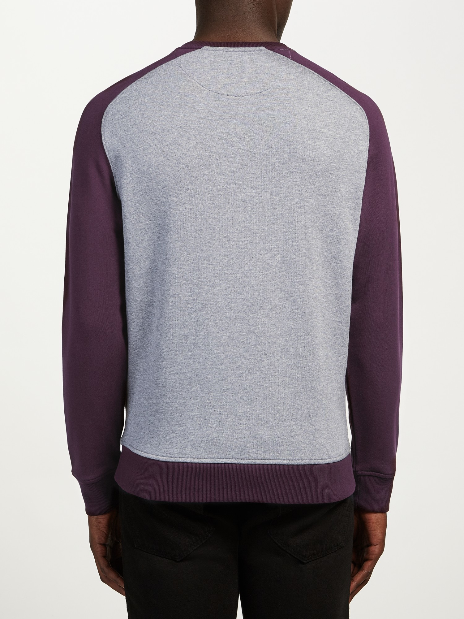 Lyle & scott Saddle Sleeve Crew Neck Sweatshirt in Gray for Men | Lyst