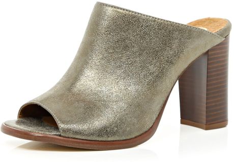 River Island Gold Metallic Block Heel Mules in Gray (Yellow) | Lyst