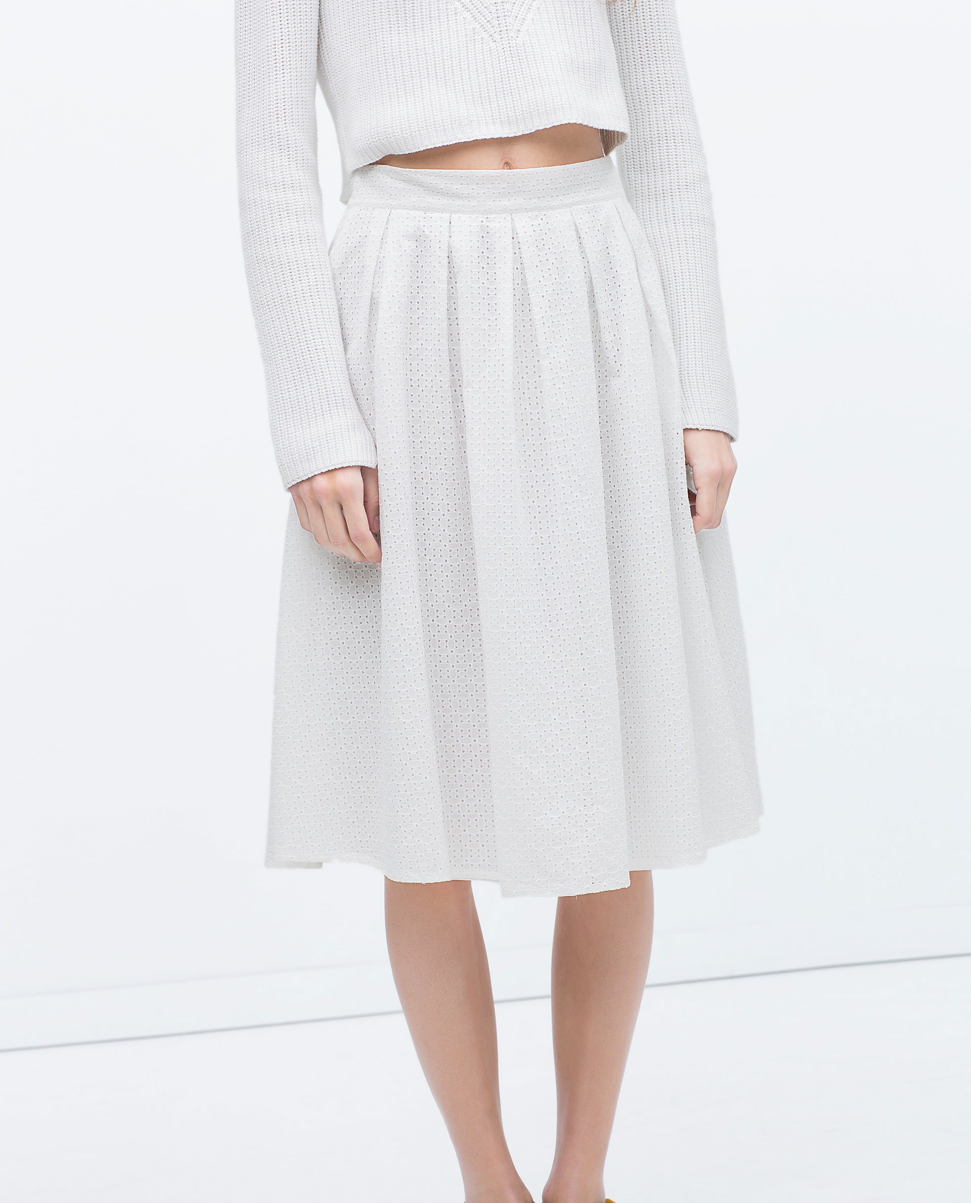 Zara Mid-Length Skirt With Perforated Fabric Mid-Length Skirt With ...