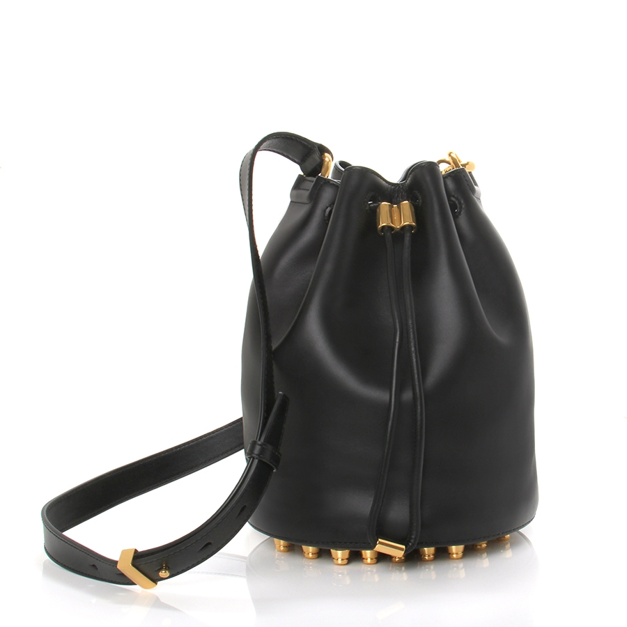 Hiking bags for sale in lahore, ua backpacks on sale canada, alexander