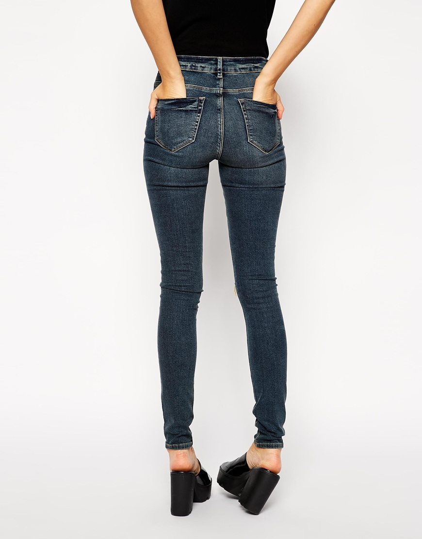 Lyst - Asos Ridley Skinny Jeans In Dublin Wash With Ripped Knee in Blue