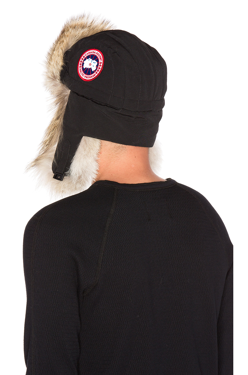 canada goose womens bobble hat canada goose womens bobble hat
