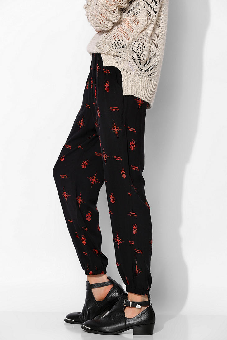 track pants printed