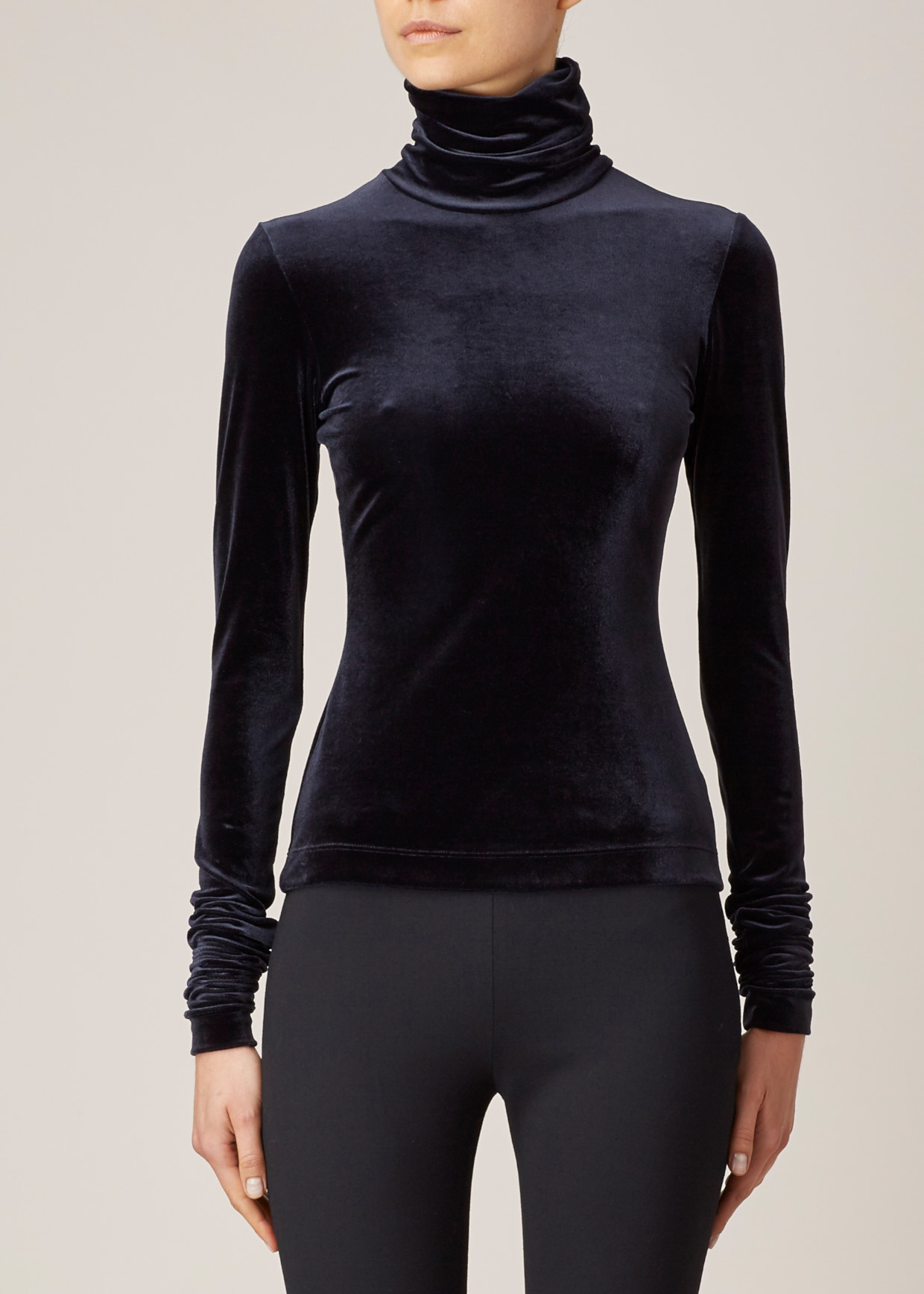 MM6 By Maison Martin Margiela Black Velvet Turtleneck In Black - Lyst