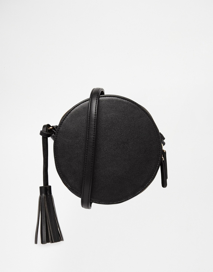 round leather shoulder bag