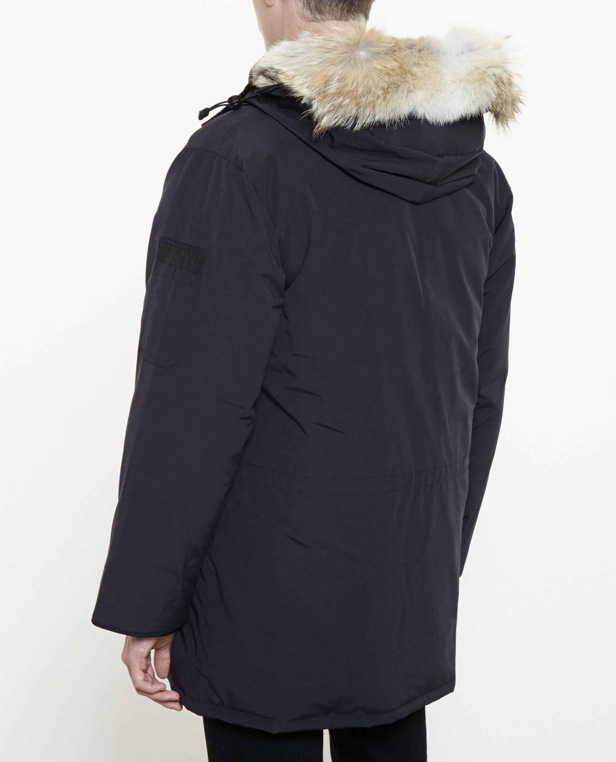 canada goose parka vs woolrich canada goose parka vs woolrich