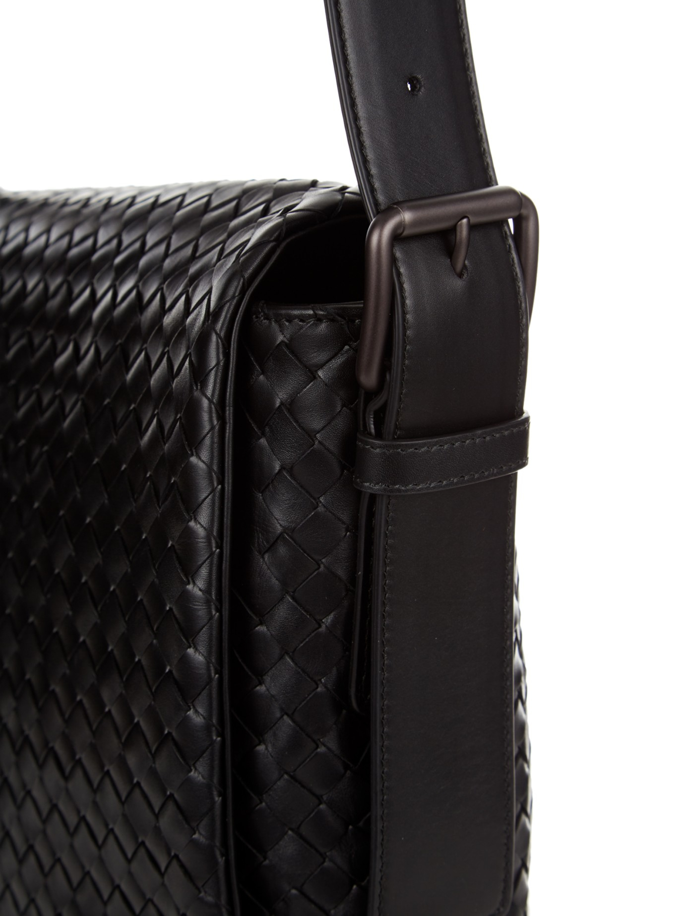 Lyst - Bottega Veneta Intrecciato Leather Messenger Bag in Black for Men