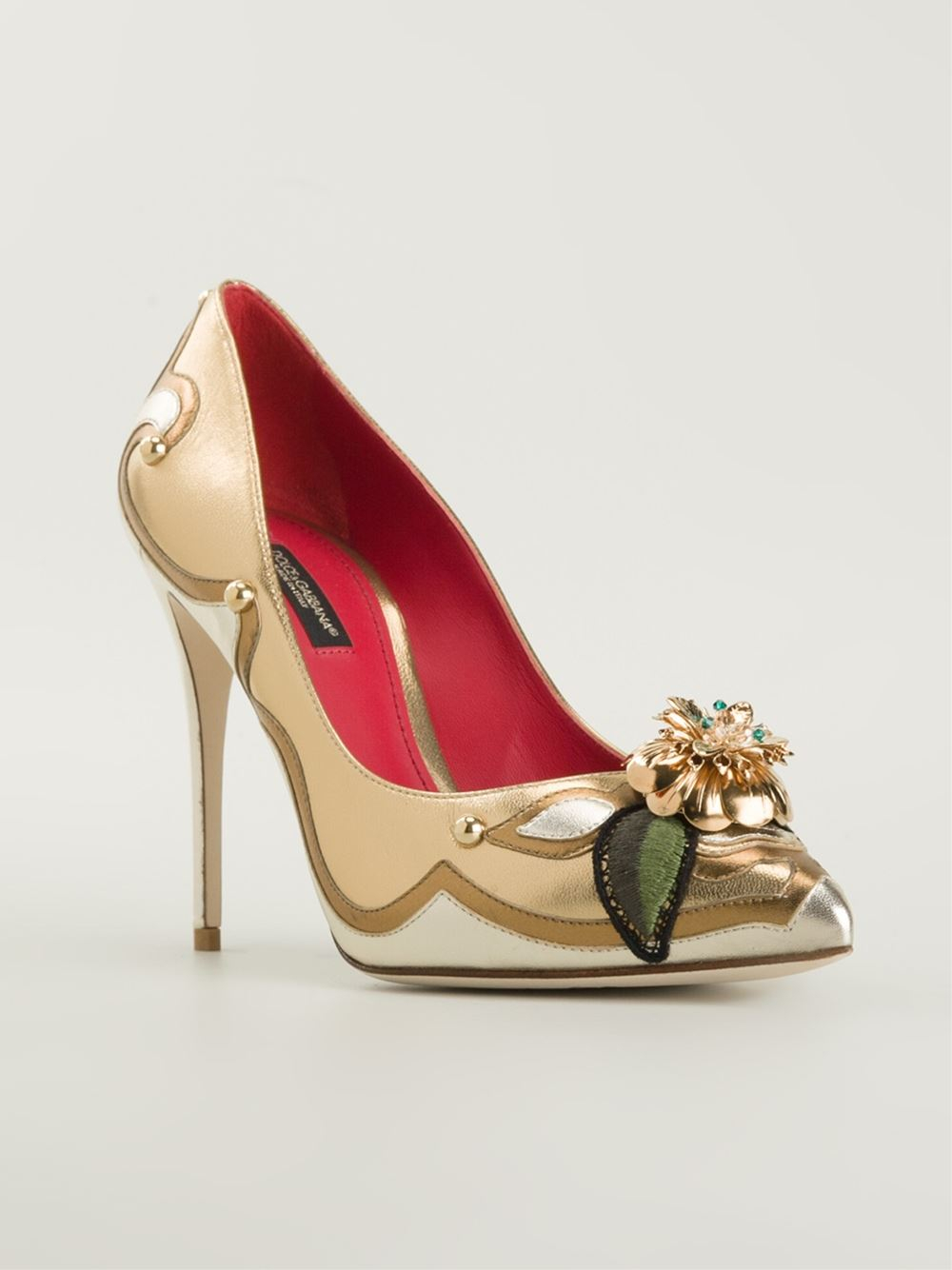 dolce and gabbana window pump