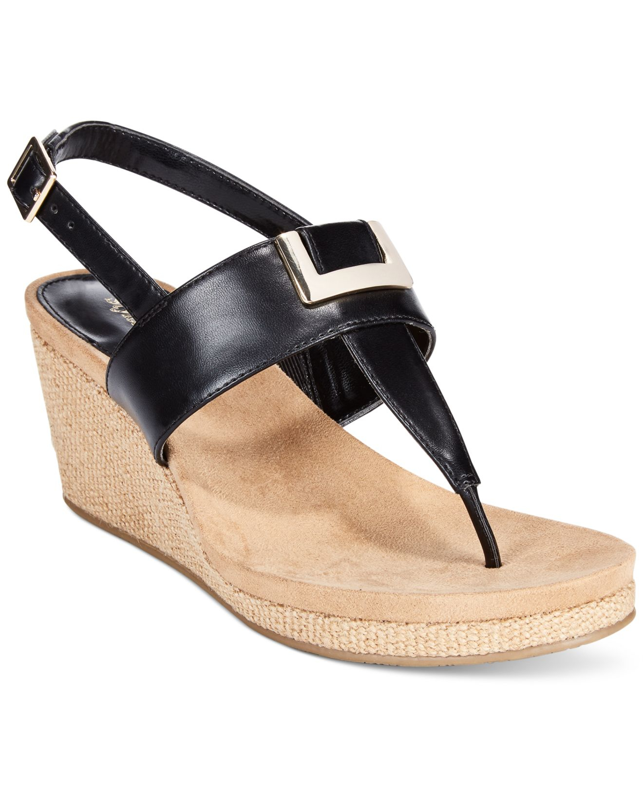 mcm thong sandals