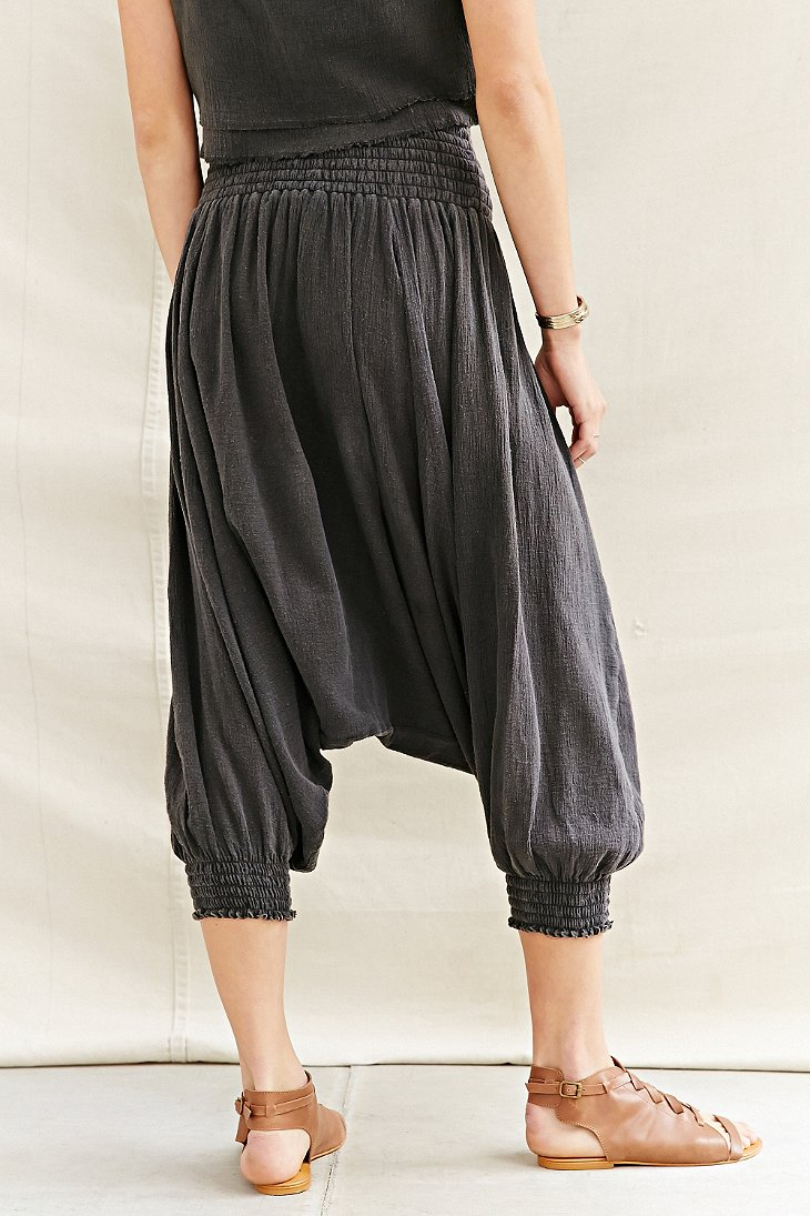 Urban Renewal Recycled Gauze Harem Pant in Gray Lyst