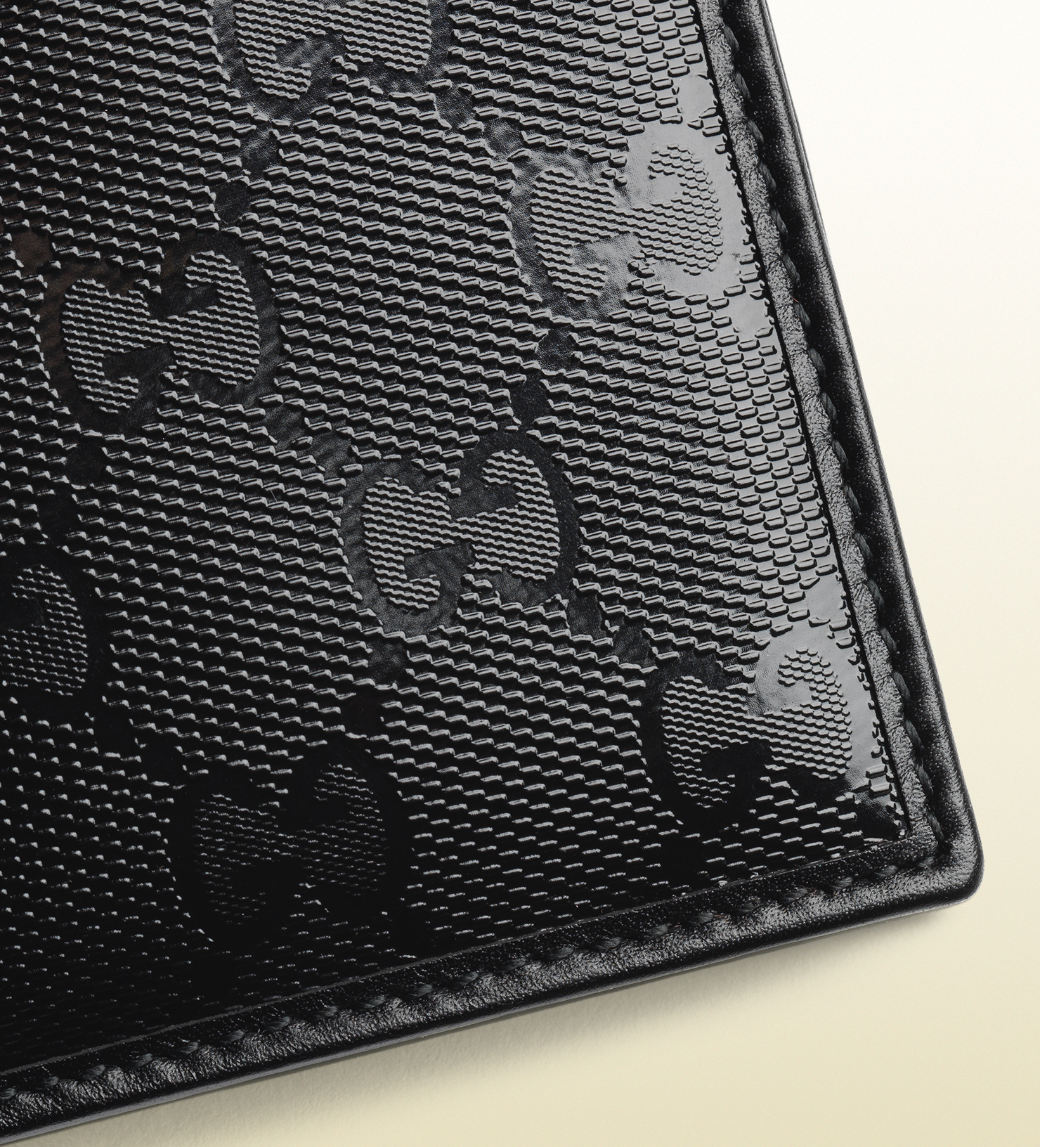 Lyst Gucci Gg Imprimé Leather Bifold Wallet in Black