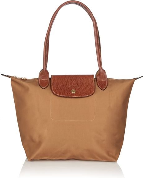 Longchamp Le Pliage Medium Shoulder Tote in Beige | Lyst