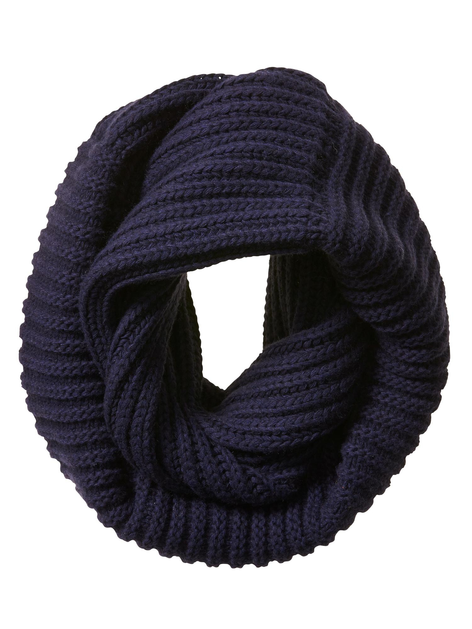 Banana republic Chunky Ribbed Infinity Scarf in Blue (Navy) Lyst