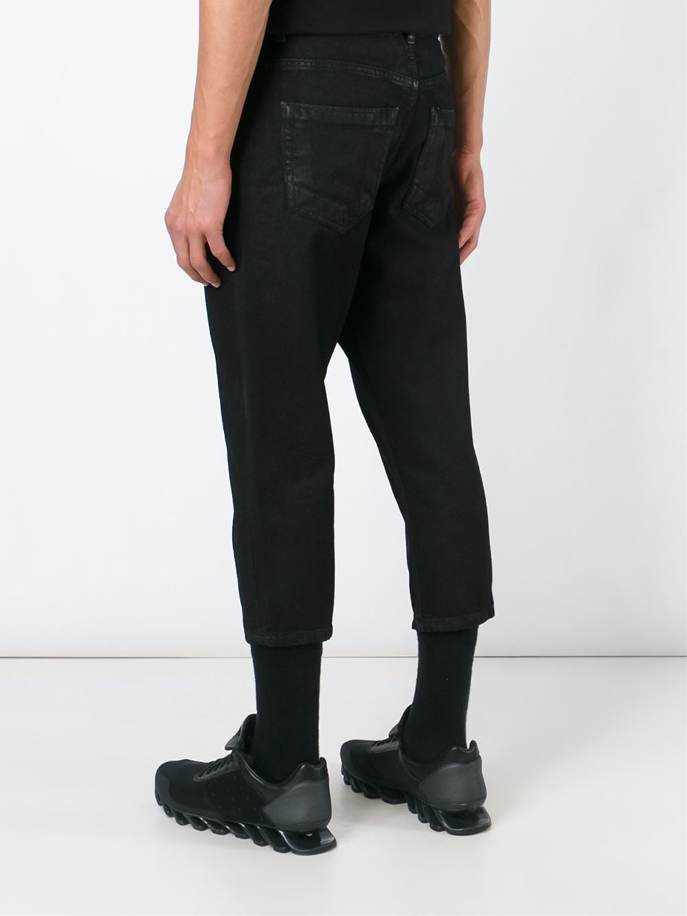 mens black cropped jeans