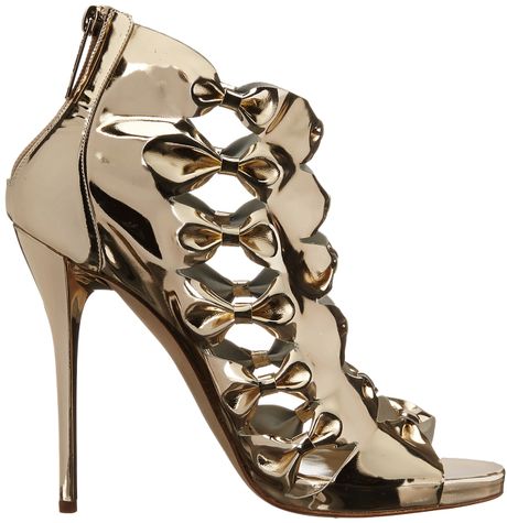 stuart weitzman talina boot