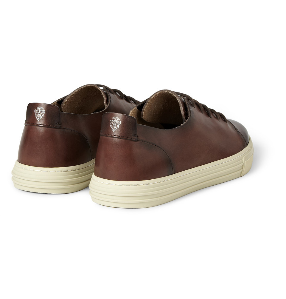 Lyst - Gucci Burnished Leather Lowtop Sneakers in Brown for Men