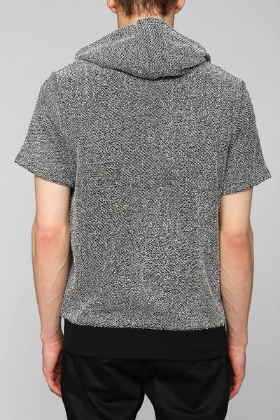 Urban Outfitters Loop Short-Sleeve Pullover Hoodie Sweatshirt in Black ...