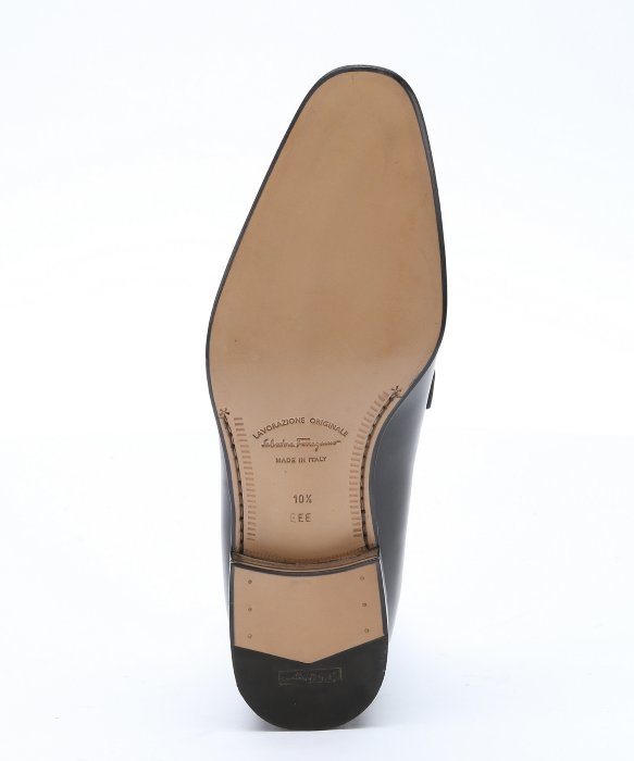 Ferragamo Black Leather \u0026#39;fenice\u0026#39; Gancini Detail Loafers in Black ...
