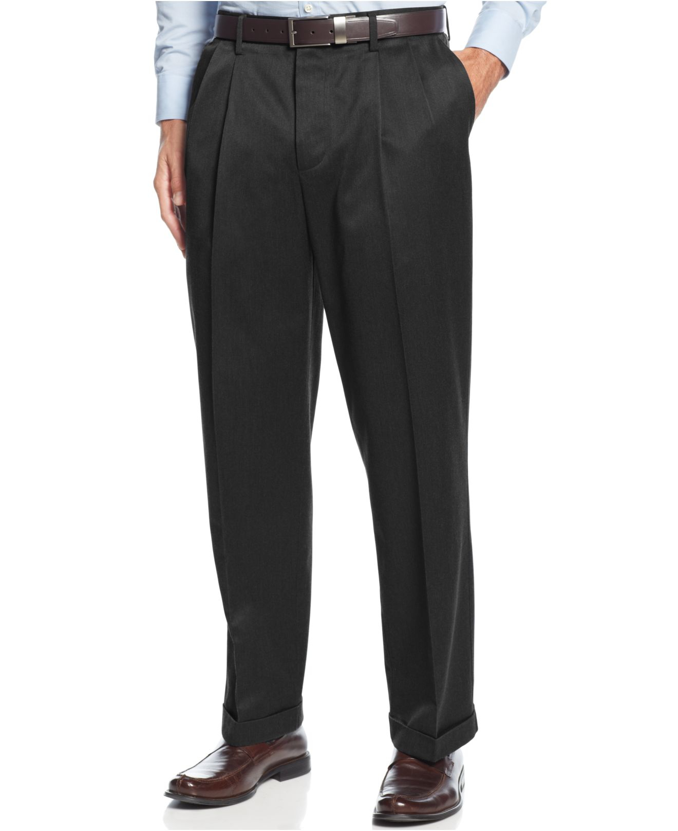 dockers relaxed fit pleated pants