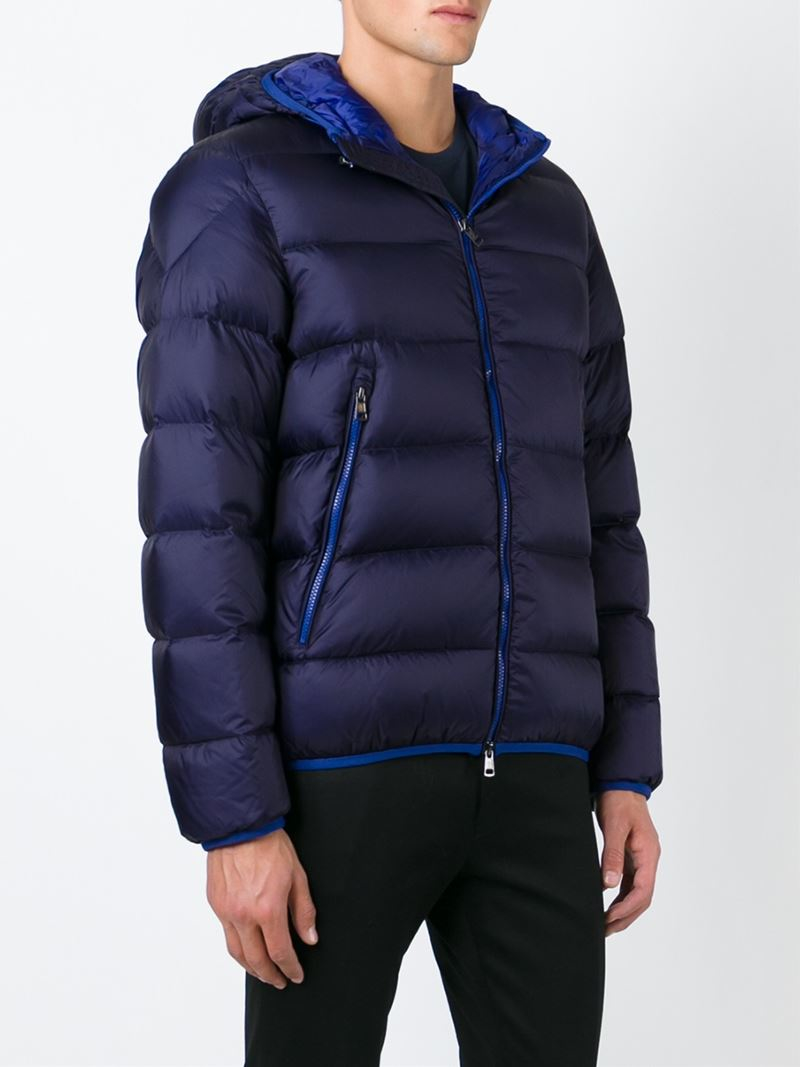 moncler barcelona address moncler barcelona address