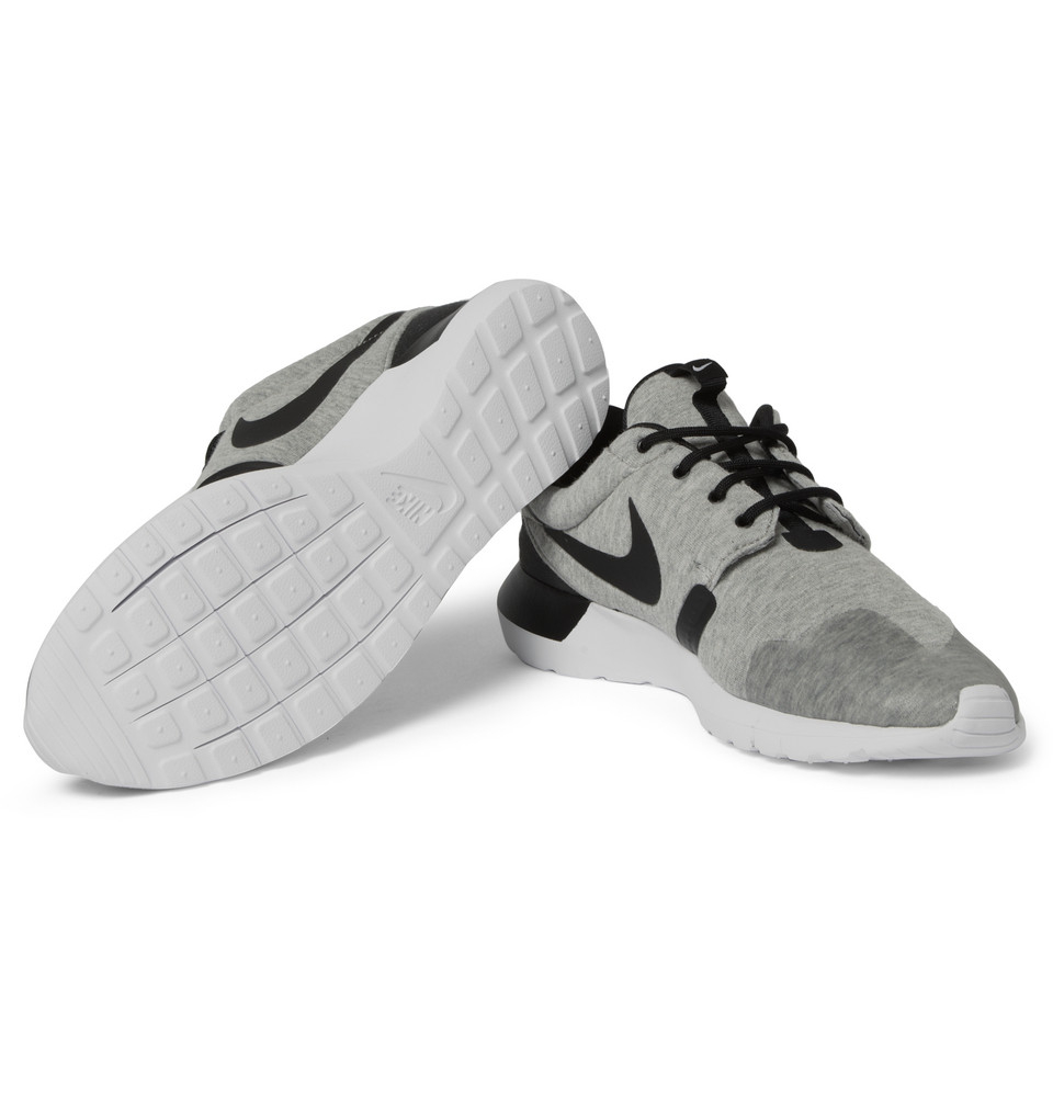 gray nike roshe mens