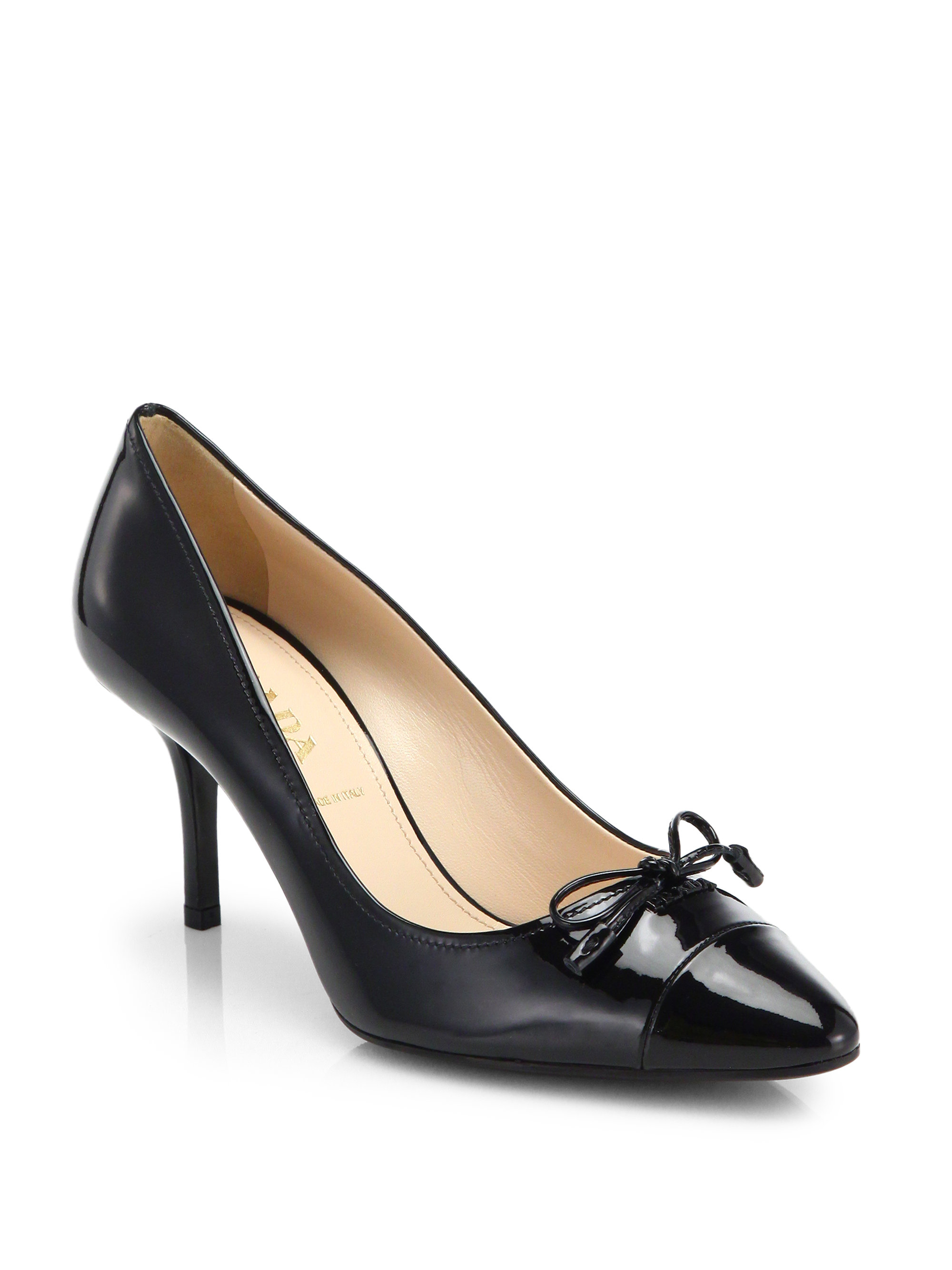 black pumps with bow in front