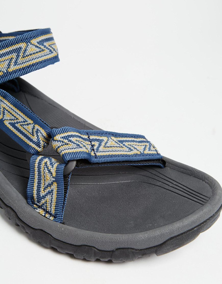 teva hurricane xlt sandals