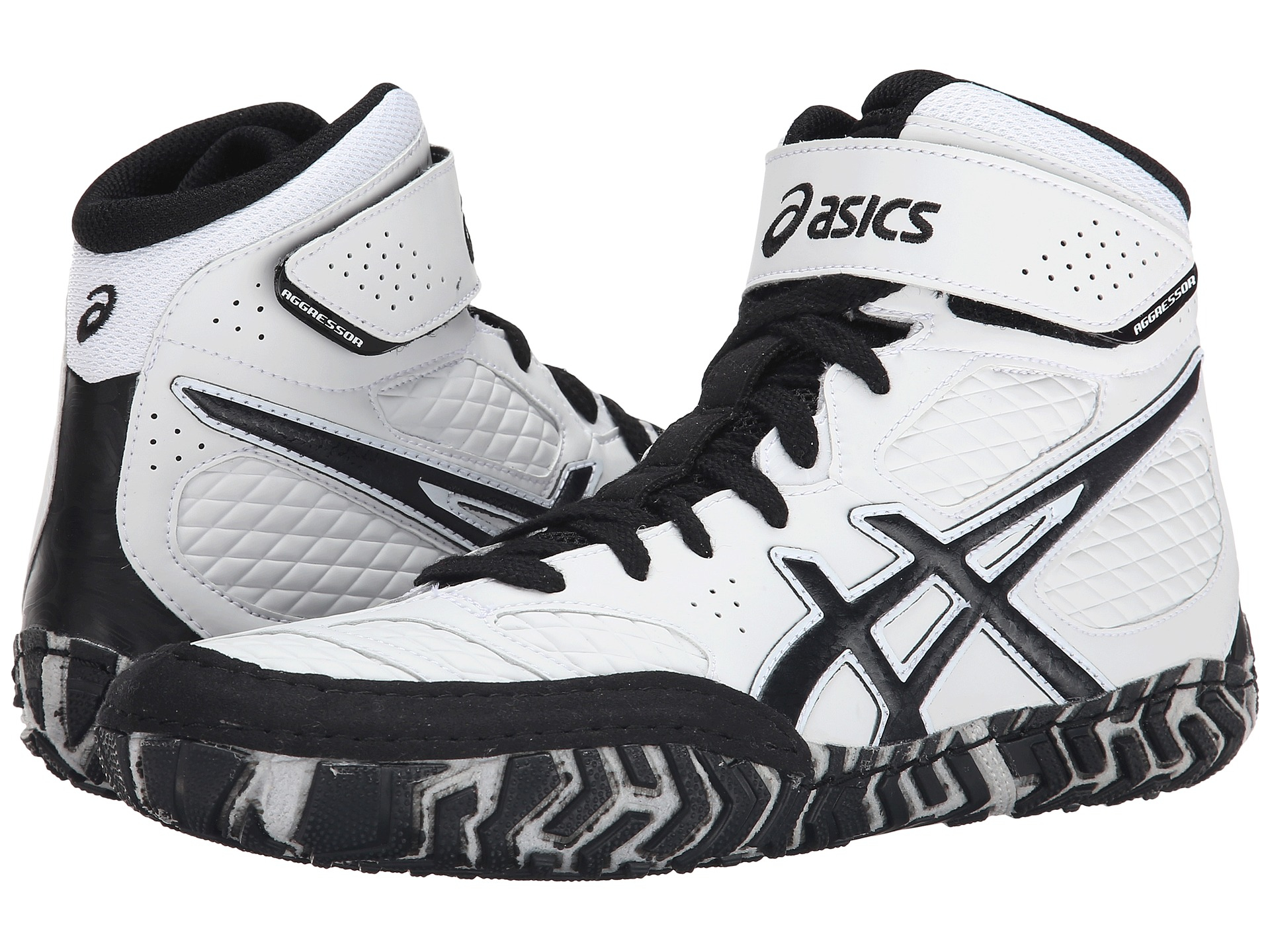 asics aggressor 4
