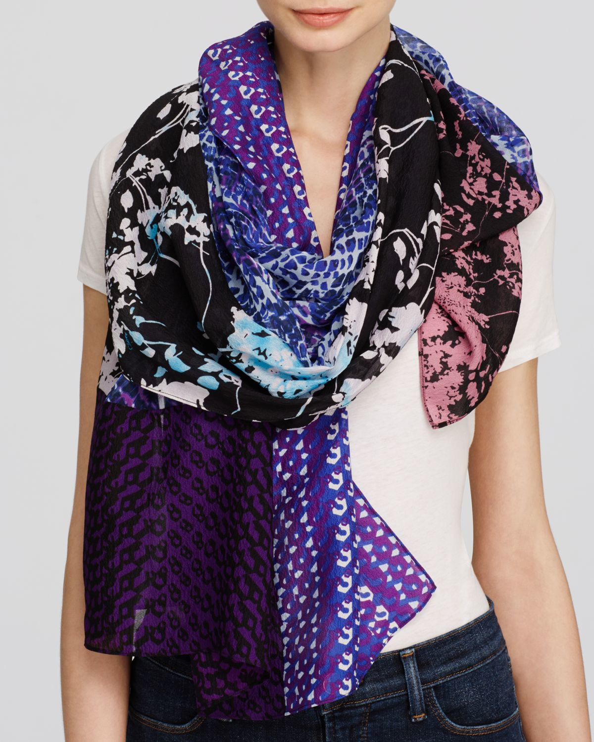 Lyst Diane Von Furstenberg New Boomerang Scarf in Blue