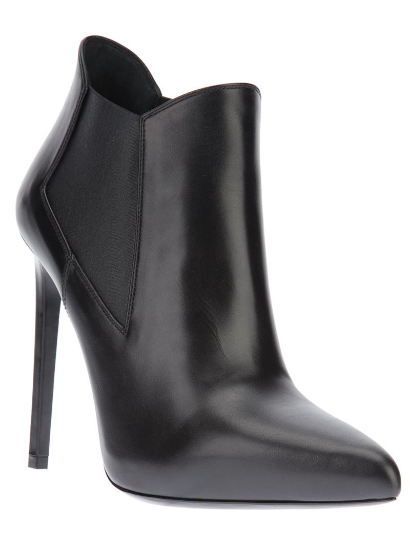saint laurent women's chelsea boots