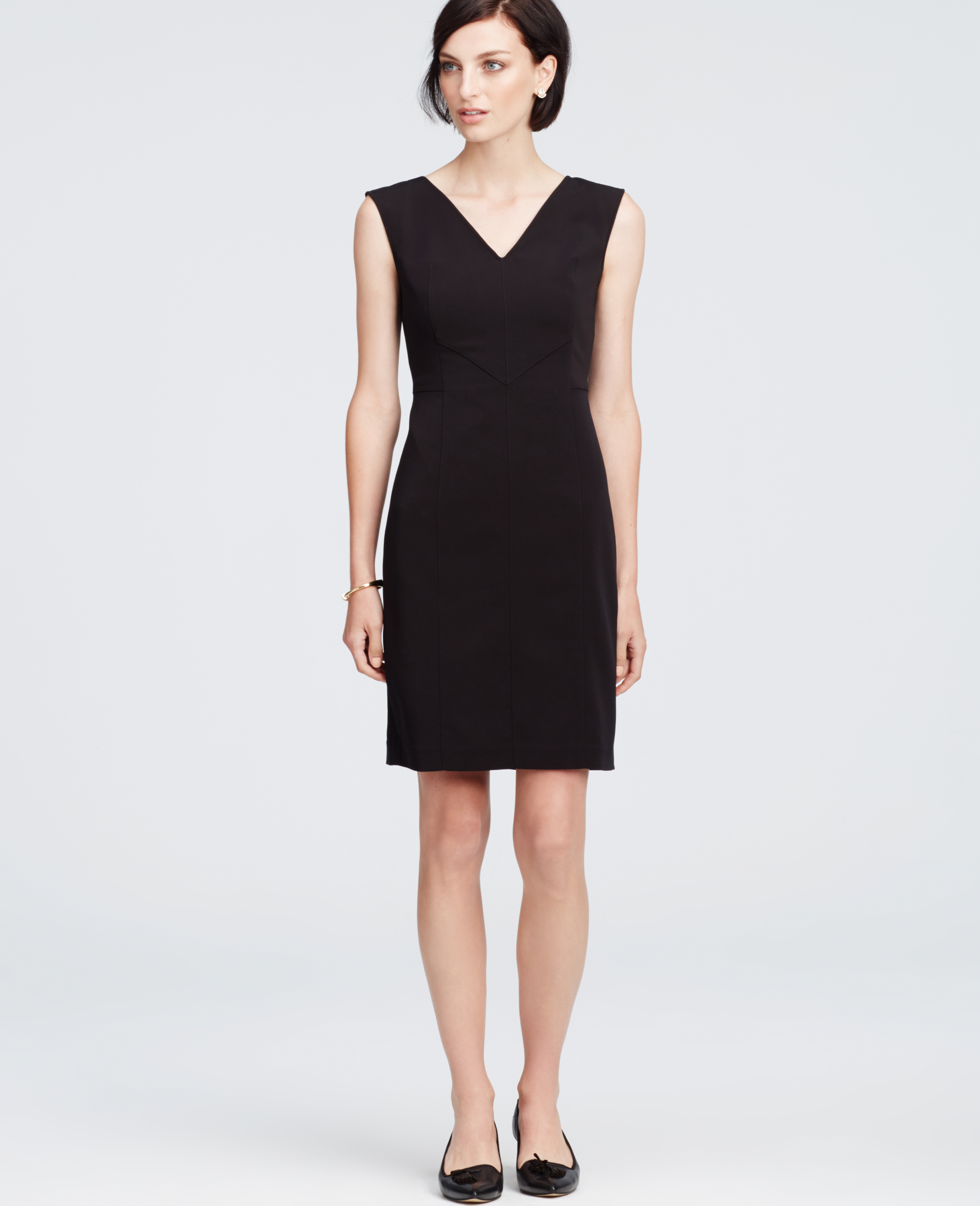 Ann taylor. Ann Taylor одежда. Ann Taylor Black Dress. Simple things платье. Ann Taylor petites. Производство.