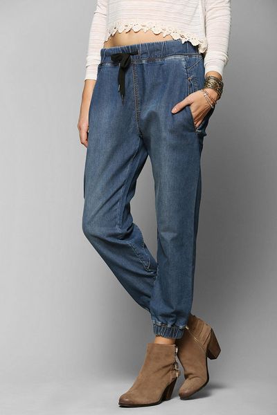 Urban Outfitters Bdg Tapered Chambray Harem Pant in Blue (VINTAGE DENIM ...