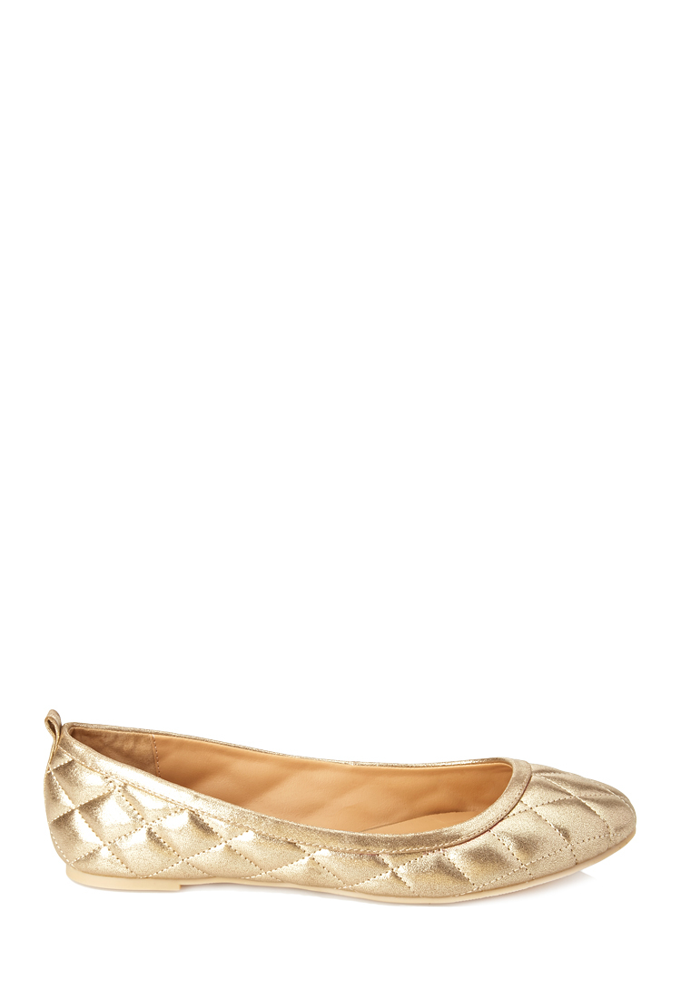 womens quilted flats