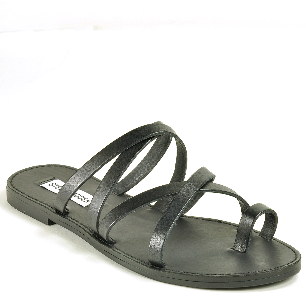 toe ring flat sandals
