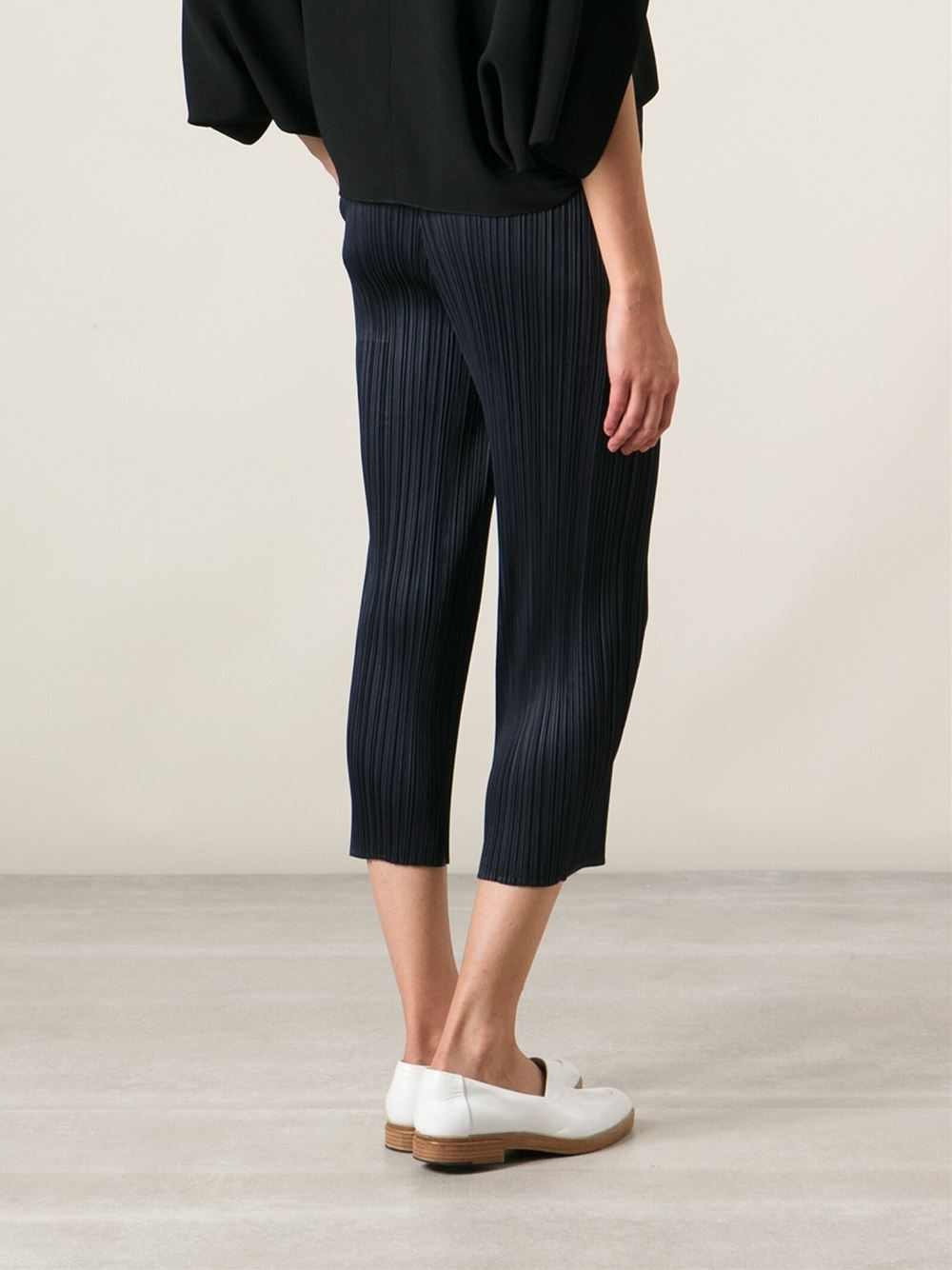 issey miyake pleated trousers mens